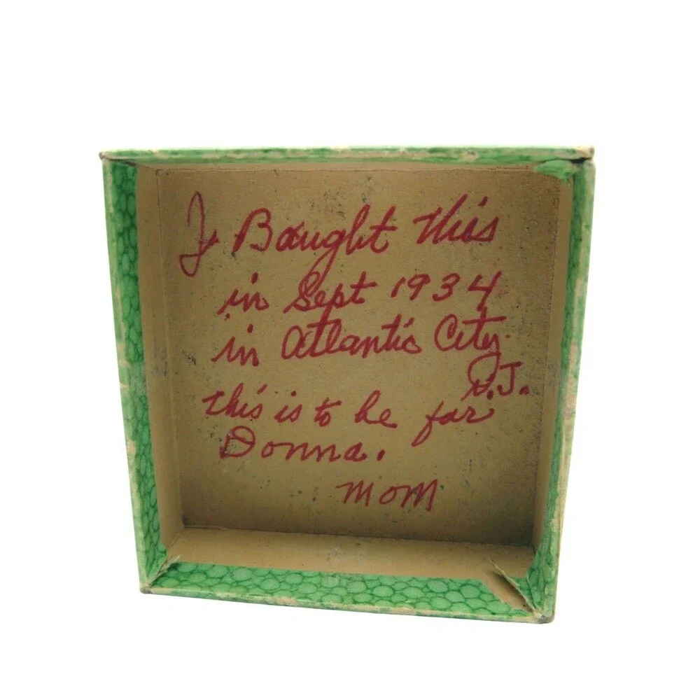 Vintage 1934 Atlantic City Convention Hall Powder Compact w Original Note